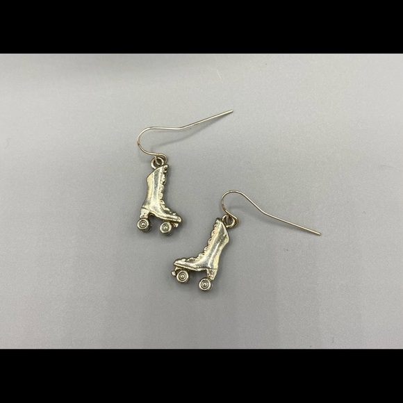 Silver Tone Skate Earrings 4/$15 - Picture 4 of 4